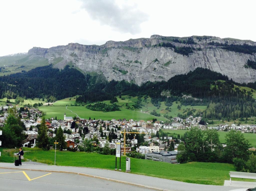 Hotel Restaurant Chesa Flims Kültér fotó