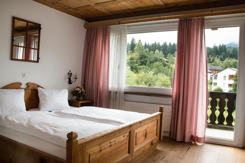 Hotel Restaurant Chesa Flims Kültér fotó