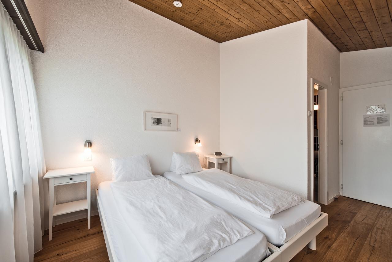 Hotel Restaurant Chesa Flims Kültér fotó