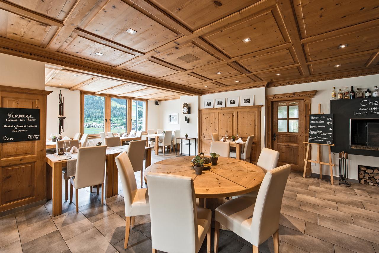 Hotel Restaurant Chesa Flims Kültér fotó